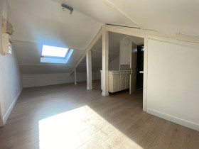 Studio à Corbeil-Essonnes