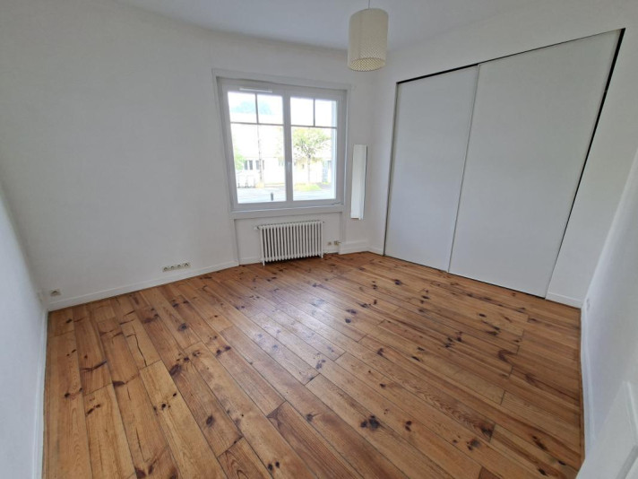 Voir la photo 1/9 du type apartment à Nantes