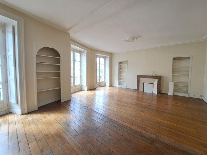 Voir la photo 1/5 du type apartment à Nantes