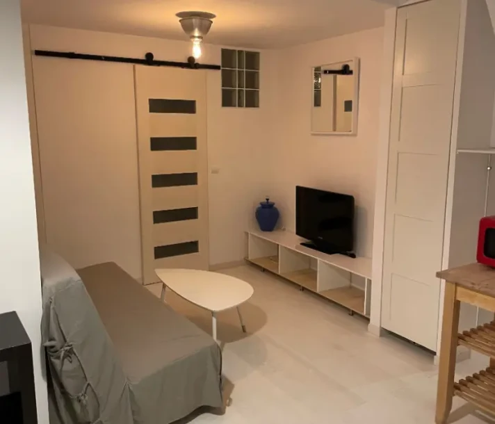 Voir la photo 1/6 du type studio à Avignon