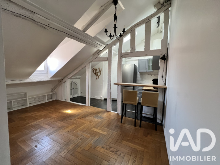Voir la photo 1/4 du type apartment à Versailles