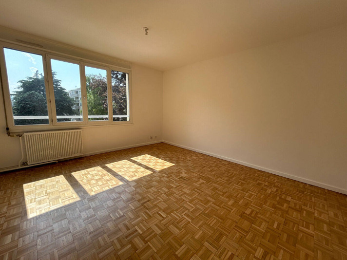 Voir la photo 1/9 du type apartment à Lyon