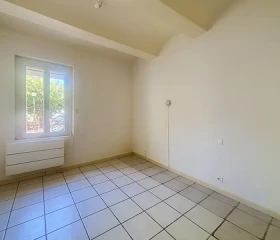 Studio à Thuir