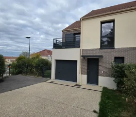 Maison à Plaisir