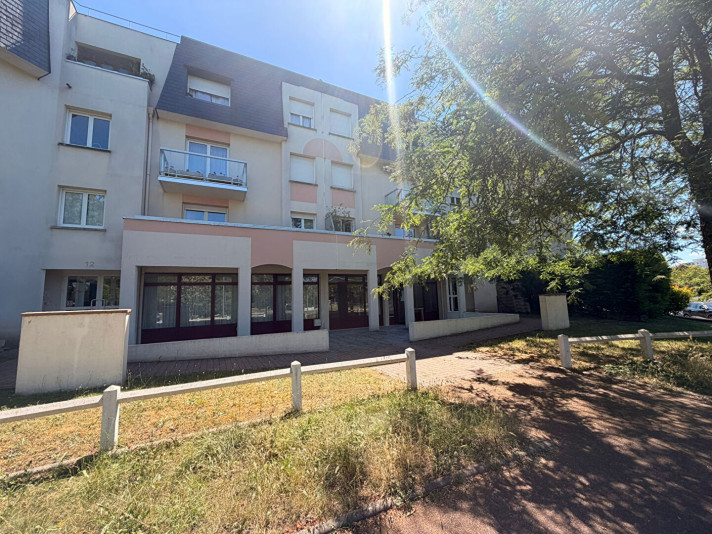 Voir la photo 1/10 du type apartment à Chatou