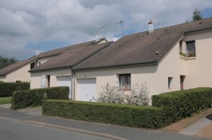 Voir la photo 1/2 du type house à La Châtre