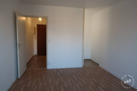 Studio à Corbeil-Essonnes
