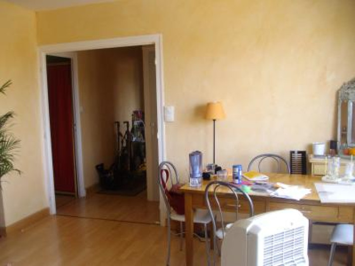 Voir la photo 1/1 du type apartment à Bordeaux