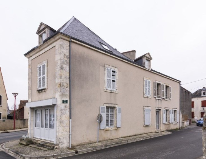 Voir la photo 1/1 du type apartment à Thevet-Saint-Julien