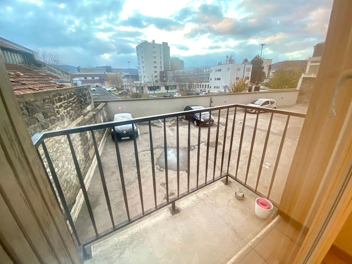 Voir la photo 1/1 du type apartment à Clermont-Ferrand