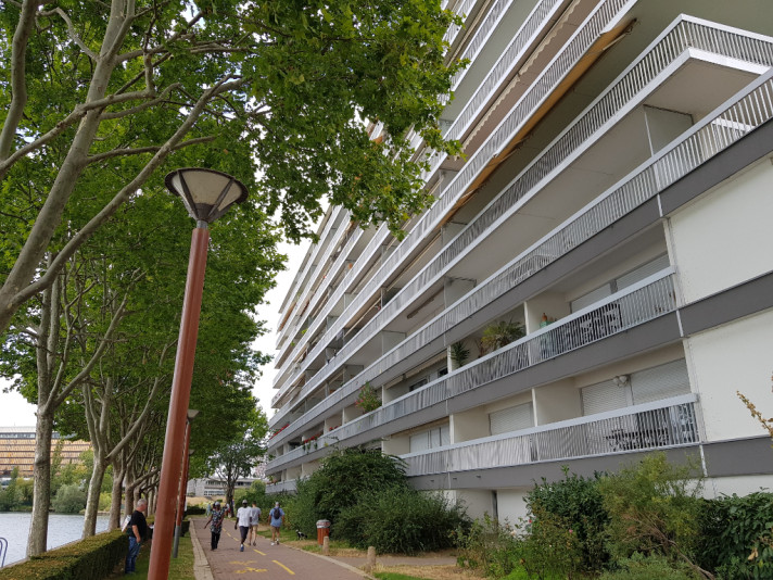 Voir la photo 1/6 du type apartment à Créteil