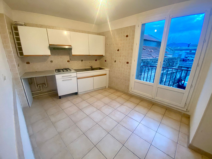 Voir la photo 1/11 du type apartment à Clermont-Ferrand