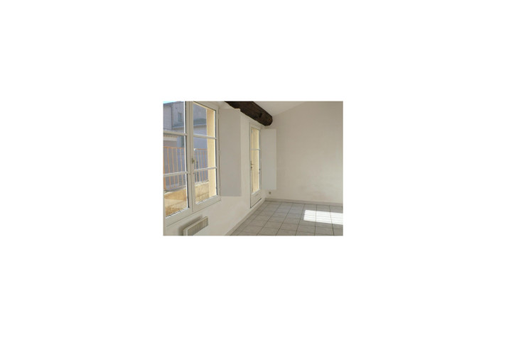 Voir la photo 1/4 du type studio à Nîmes