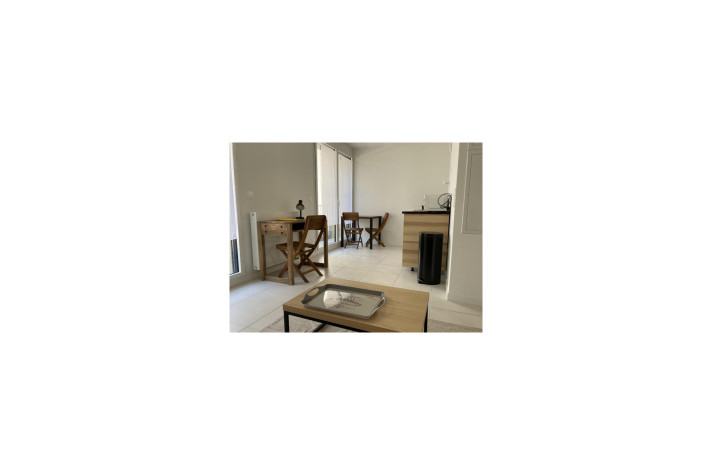 Voir la photo 1/6 du type studio à Bordeaux