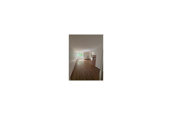 Voir la photo 1/7 du type apartment à Melun