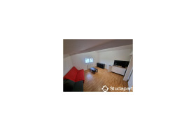 Studio à Mably