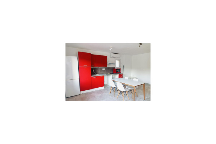 Voir la photo 1/8 du type apartment à Le Rove
