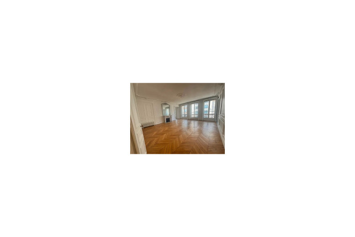 Voir la photo 1/9 du type apartment à Paris