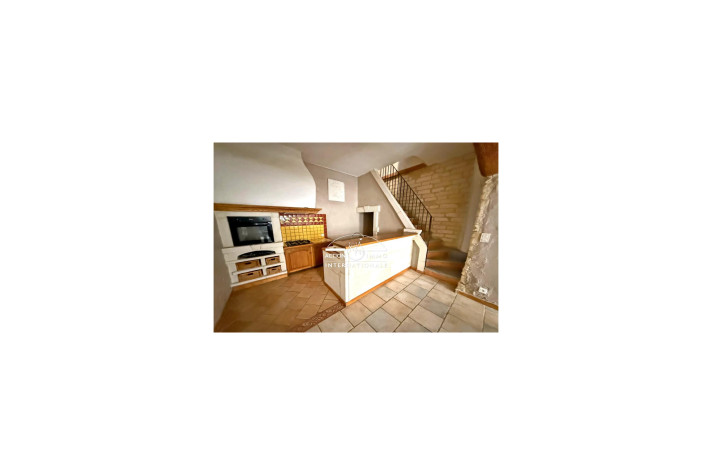 Voir la photo 1/6 du type house à Arles