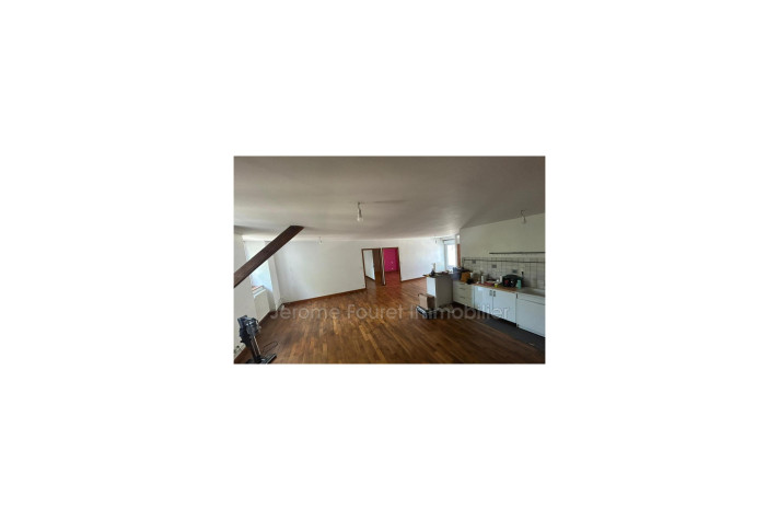 Voir la photo 1/7 du type apartment à Égletons