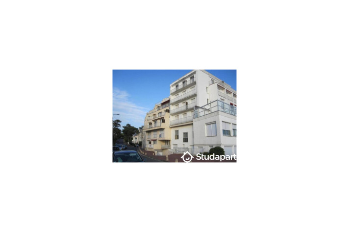 Voir la photo 1/18 du type apartment à Royan