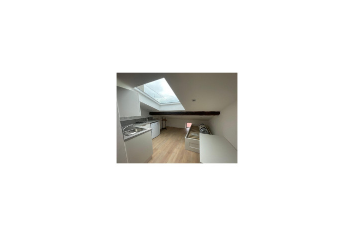 Voir la photo 1/5 du type studio à Saint-Étienne