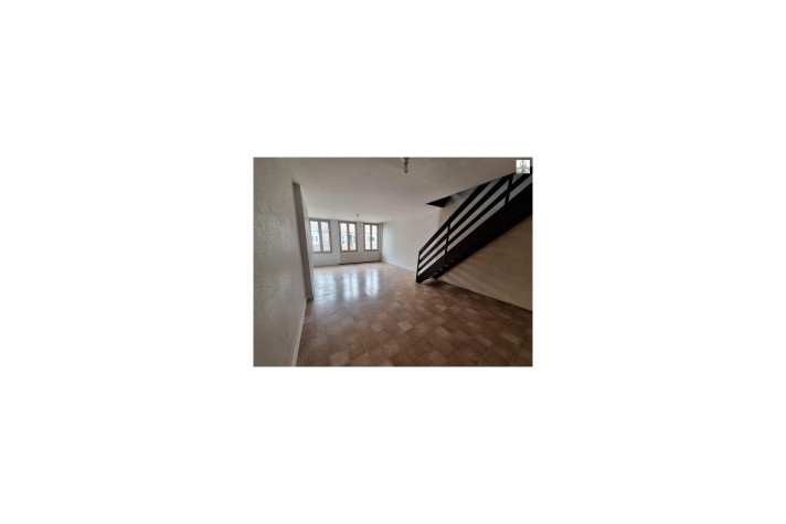 Voir la photo 1/14 du type room à Besançon