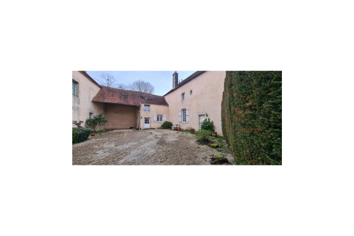 Voir la photo 1/10 du type house à Talmay