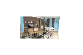 Pièce à Pau