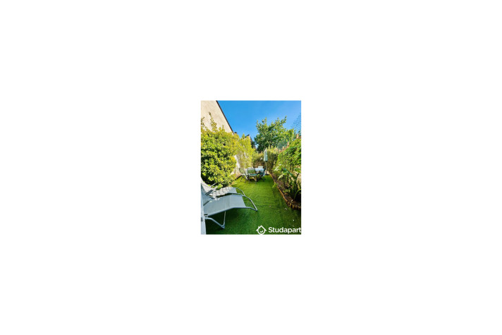 Voir la photo 1/16 du type house à Tours
