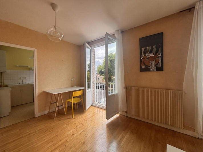 Voir la photo 1/6 du type apartment à Le Puy-en-Velay