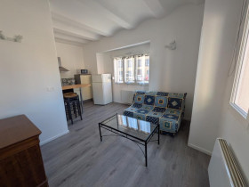 Studio à Siaugues-Sainte-Marie