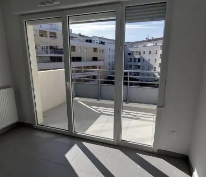 Voir la photo 1/4 du type apartment à Six-Fours-les-Plages