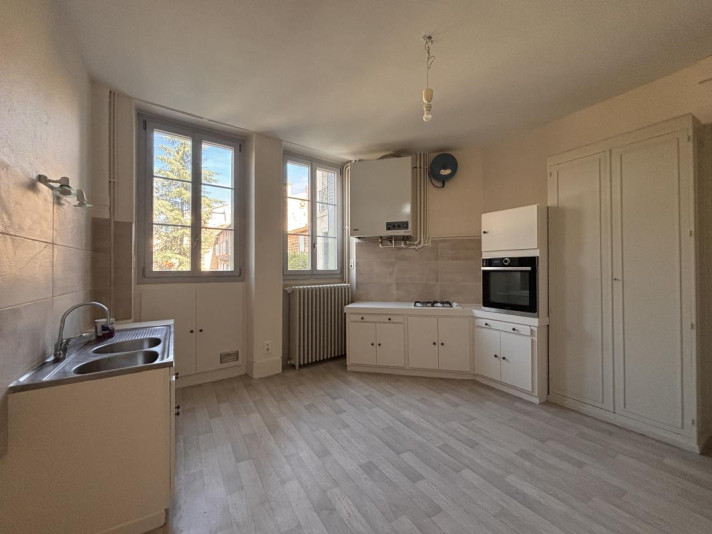 Voir la photo 1/18 du type apartment à Le Puy-en-Velay