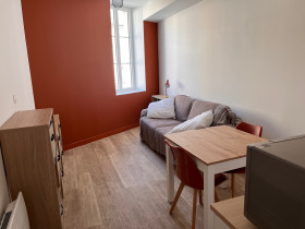 Studio à Ruelle-sur-Touvre
