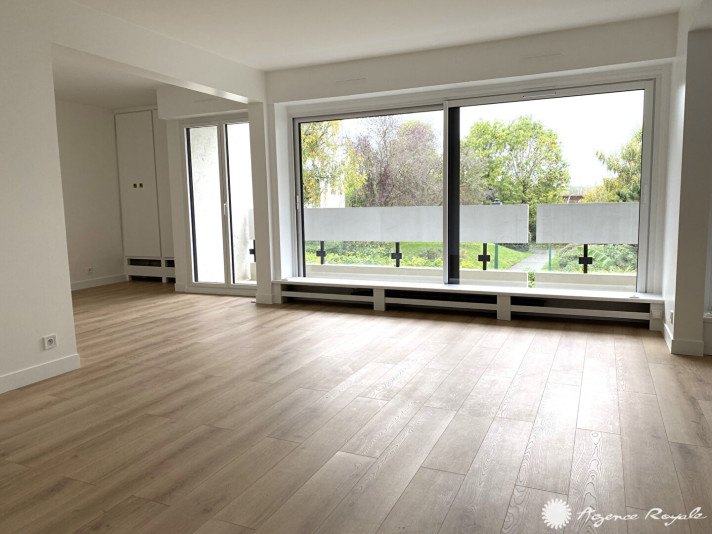 Voir la photo 1/10 du type apartment à Saint-Germain-en-Laye