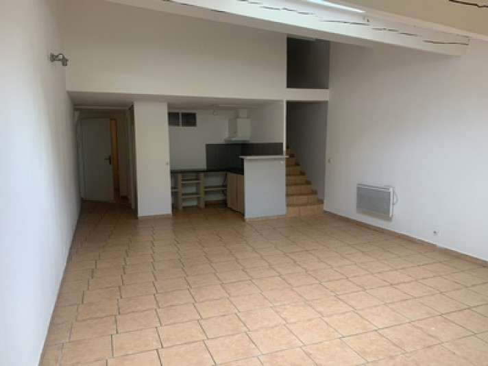 Voir la photo 1/7 du type apartment à La Roquebrussanne