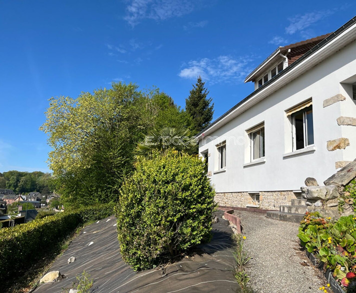 Voir la photo 1/10 du type house à Clères