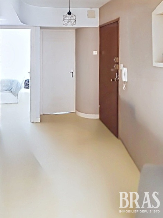 Voir la photo 1/9 du type apartment à La Roche-sur-Yon
