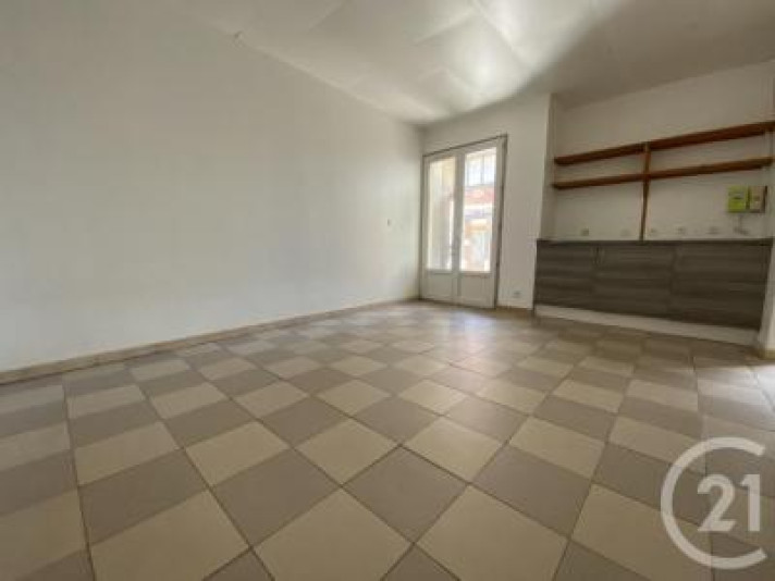 Voir la photo 1/12 du type apartment à Pont-Sainte-Maxence