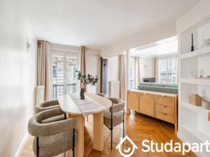 Voir la photo 1/12 du type apartment à Paris 2e Arrondissement
