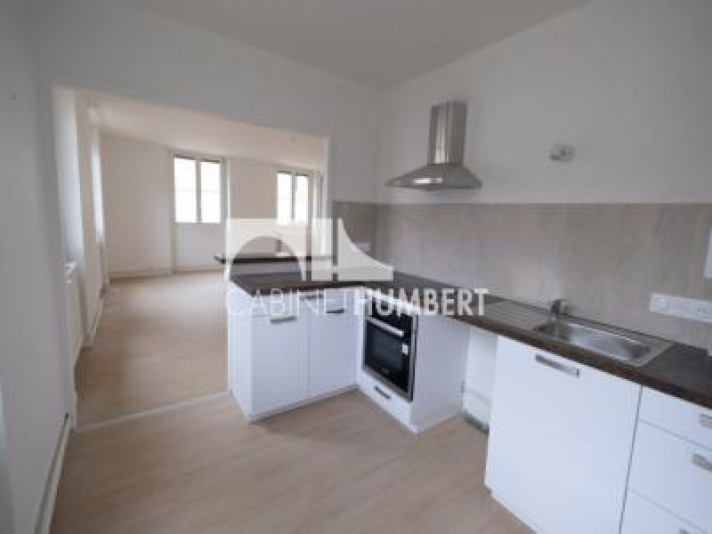 Voir la photo 1/6 du type apartment à Saint-Étienne