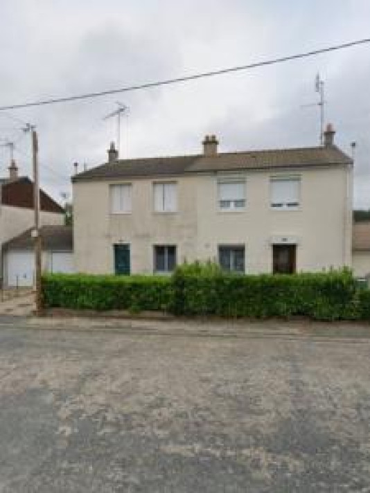 Voir la photo 1/9 du type house à Bruère-Allichamps