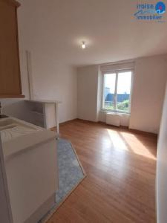 Voir la photo 1/10 du type apartment à Brest
