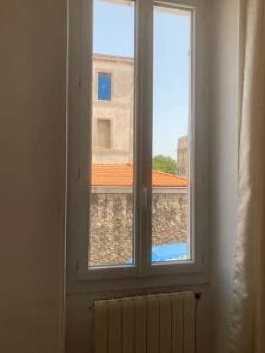 Voir la photo 1/6 du type apartment à Marseille