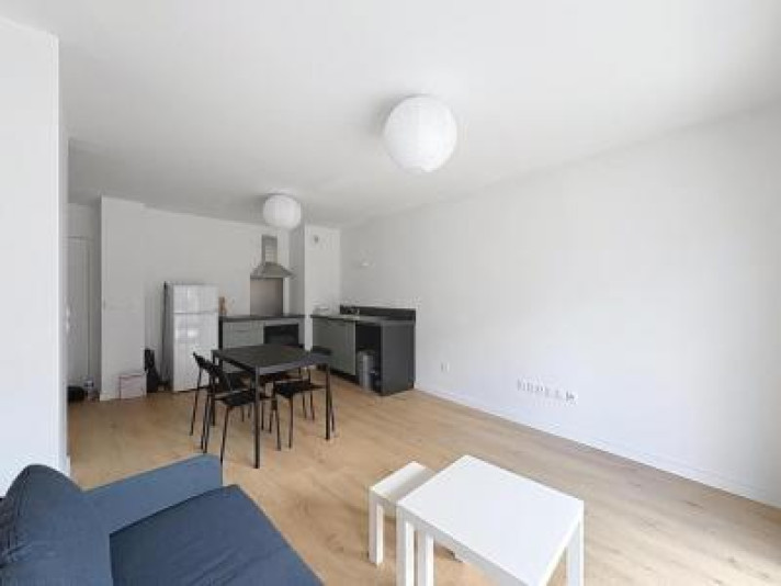 Voir la photo 1/6 du type apartment à Valenciennes