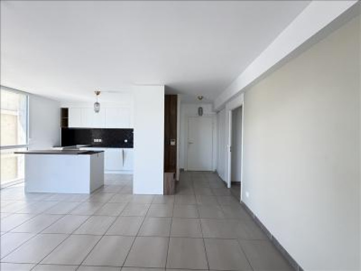 Voir la photo 1/62 du type apartment à Bordeaux