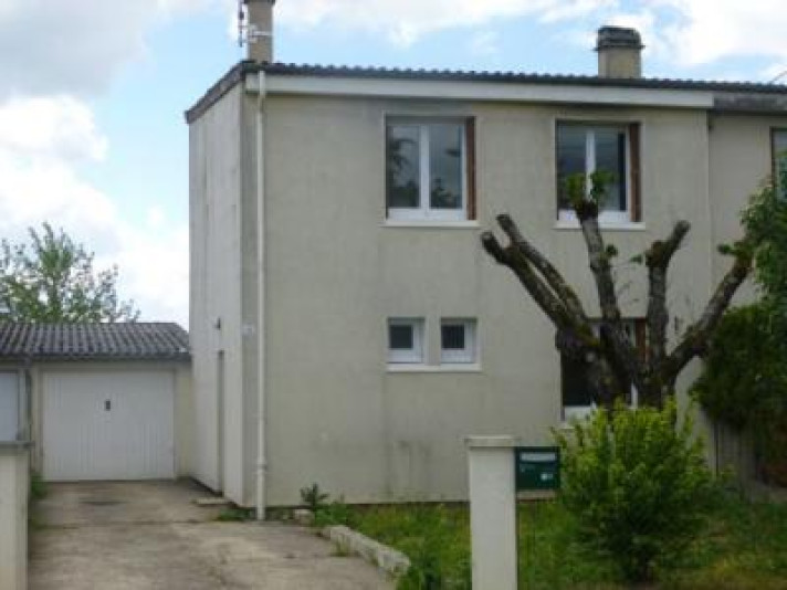 Voir la photo 1/11 du type house à Vallenay
