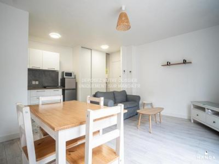 Voir la photo 1/19 du type apartment à Reims