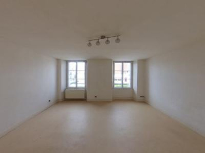 Voir la photo 1/13 du type apartment à Charenton-du-Cher
